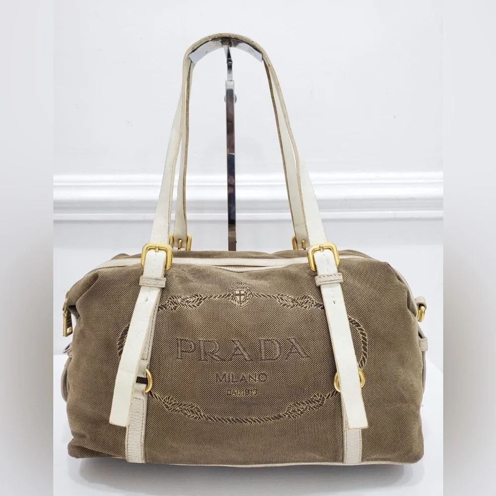 Prada shoulder bag - Picture 2 of 15
